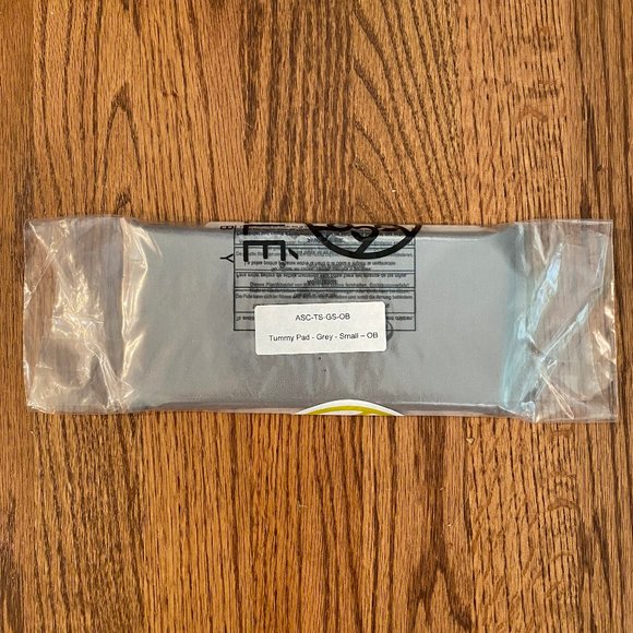 NEW LÍLLÉbaby Tummy Pad - Black & Grey Available - Small - Picture 7 of 9